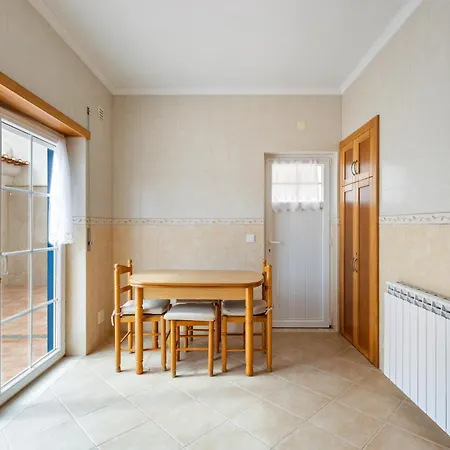 Dom wakacyjny 73 - Casa Palmeiras Ferrel (Leiria)